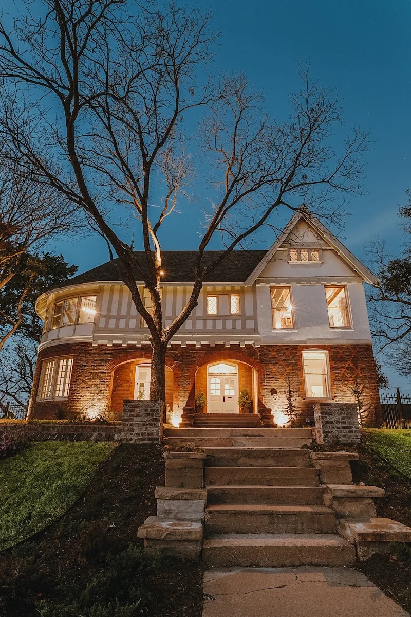LEAGUE Real Estate, LLC